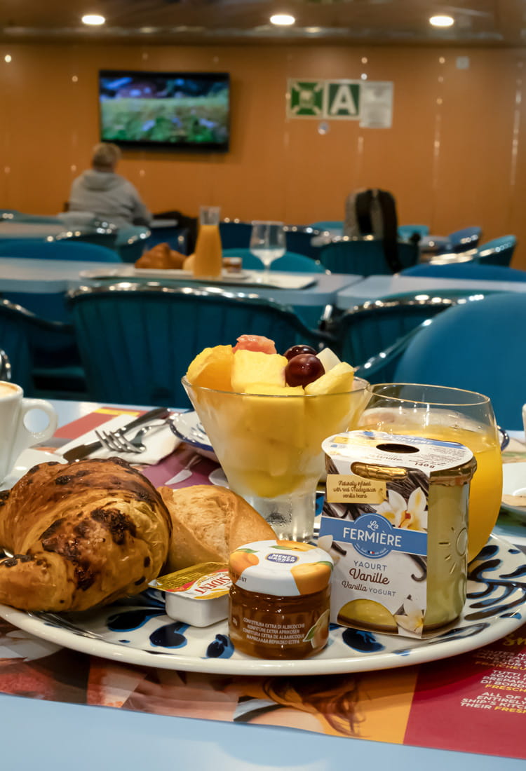 Colazione foto vertical foto 9