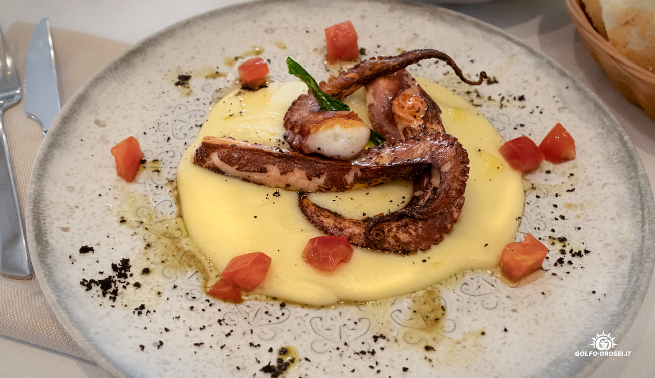 Ristorante a Dorgali foto 1