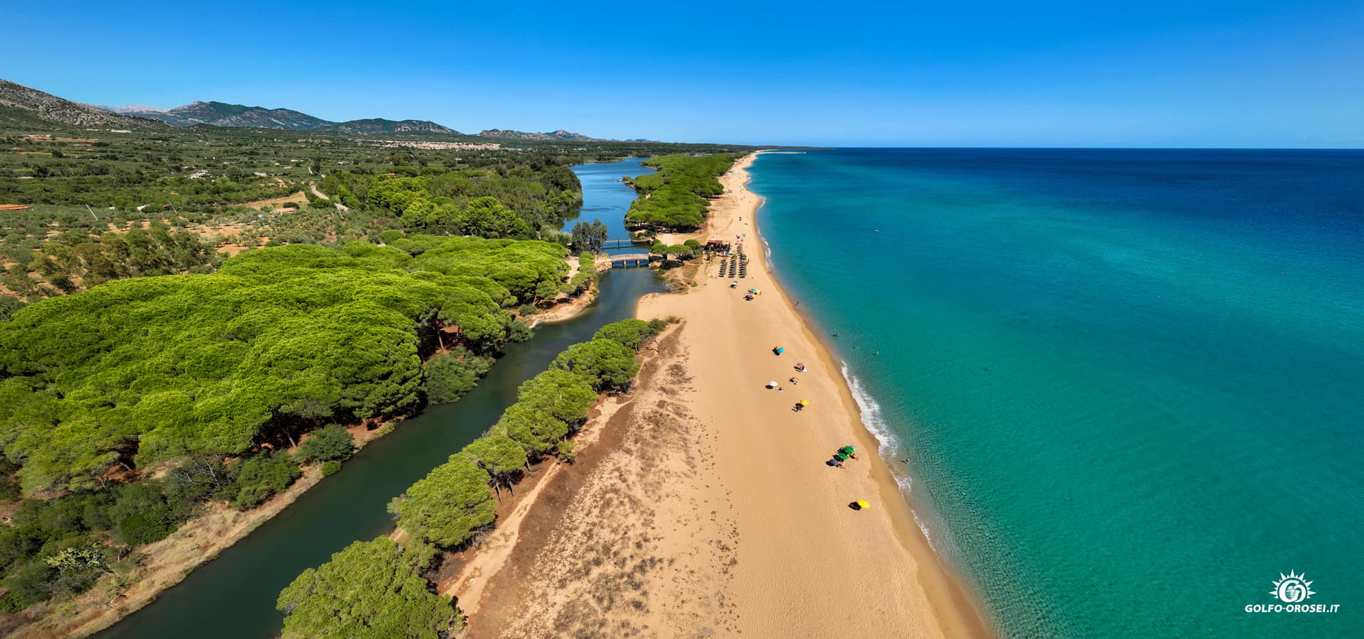 Spiaggia Su Petrosu slider foto