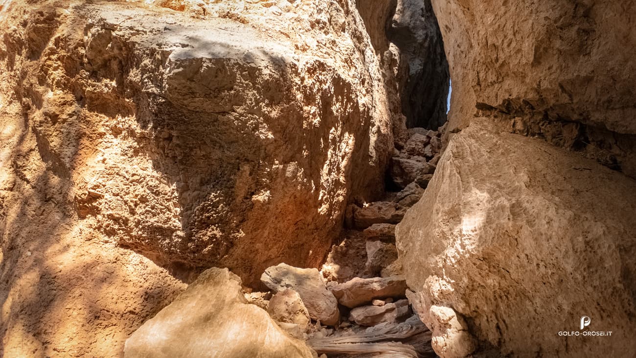 Percorso trekking verso Tiscali 3